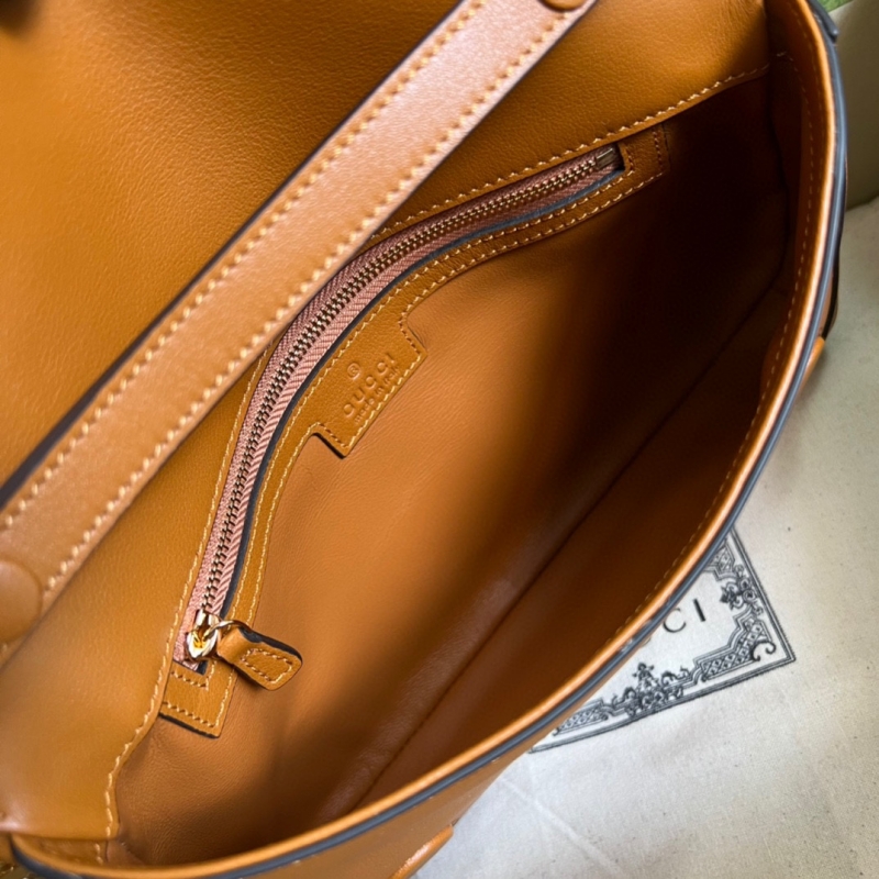 699268 Gucci Blondie系列肩背包 圓形互扣式雙G單肩包 棕色