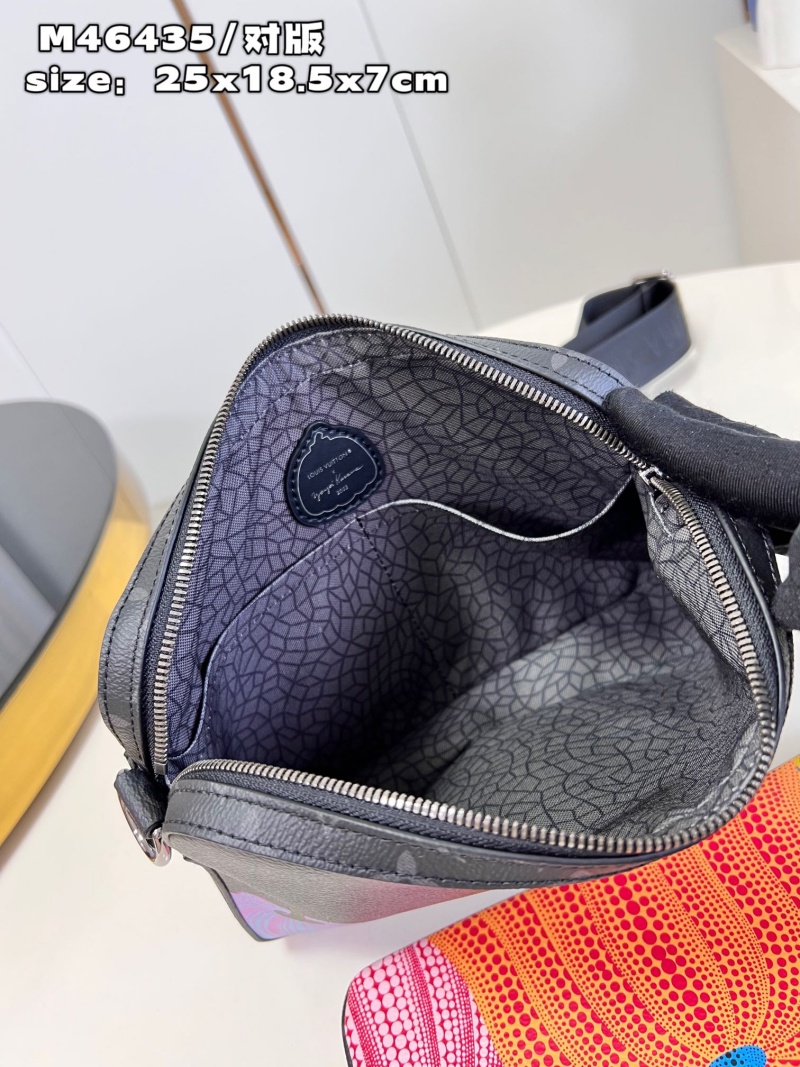 M46435 LV x YK TRIO 郵差包 草間彌生合作系列三合一斜挎包