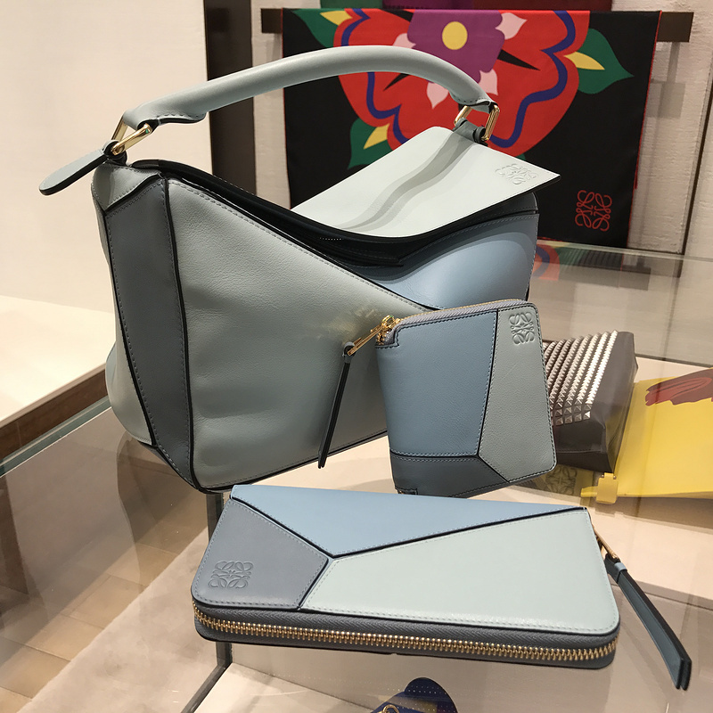 Loewe 羅意威 2017新款 Puzzle配色手袋 女士肩背斜挎包 淺藍