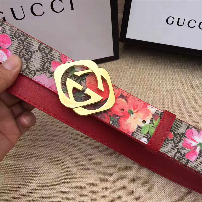 古馳Gucci i2017新品上市 互扣式雙G帶扣腰帶 Blooms天竺蔡印花
