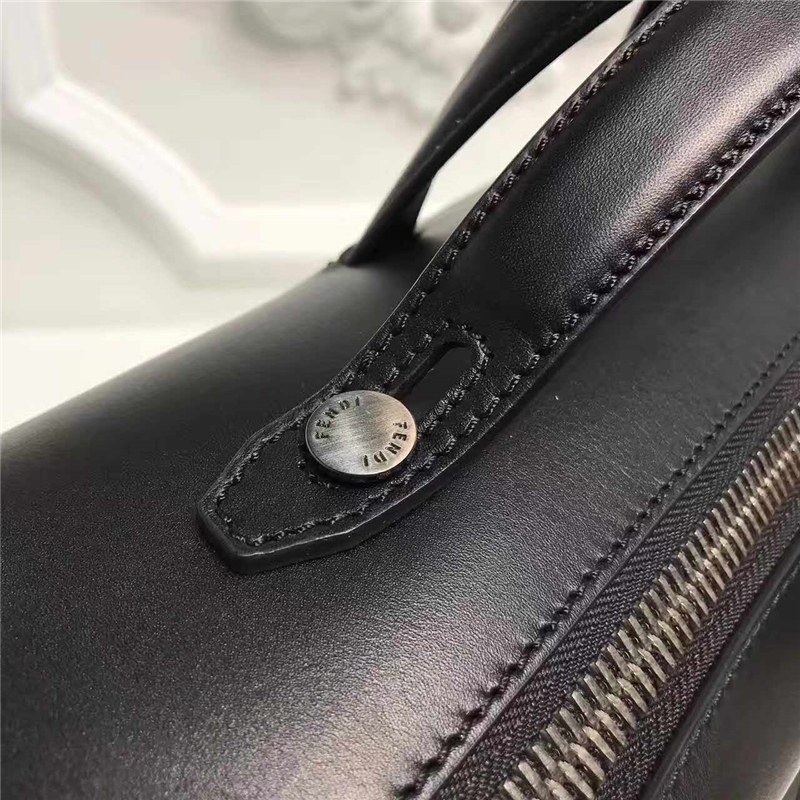 Fendi 芬迪 400 手提包 斜挎包 純手工 都市型男的成熟率性