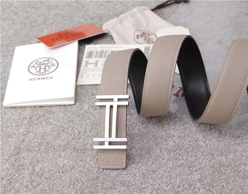 HERMES 愛馬仕 釆用原版進(jìn)口牛皮 皮質(zhì)可雙面使用 進(jìn)口機(jī)車車線