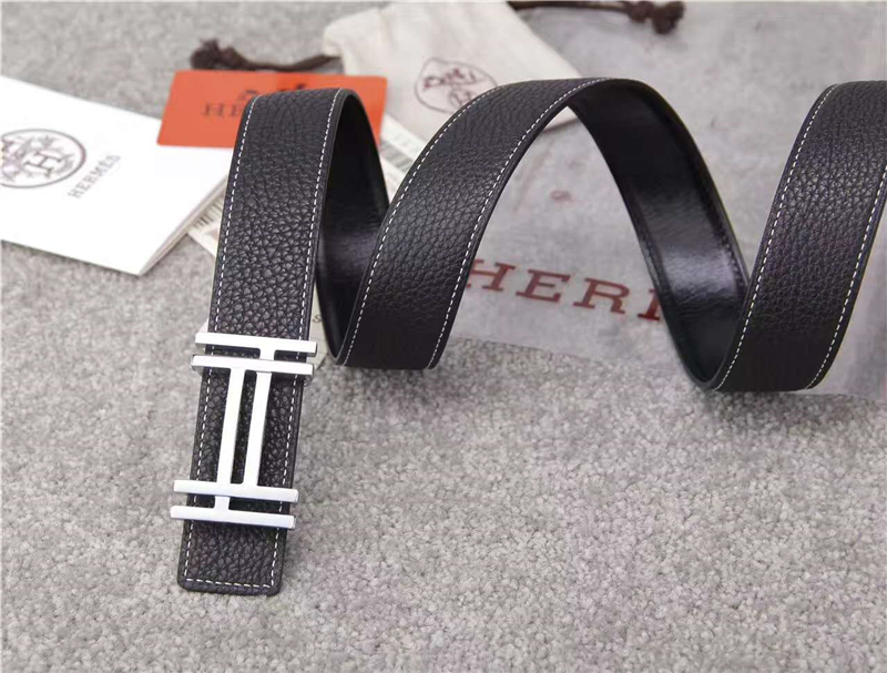 HERMES 愛馬仕 釆用原版進(jìn)口牛皮 皮質(zhì)可雙面使用 進(jìn)口機(jī)車車線