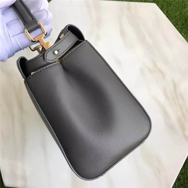 2590 FENDI 芬迪 拼色軟羊革 手提包 兩個內袋 金屬配件 灰色