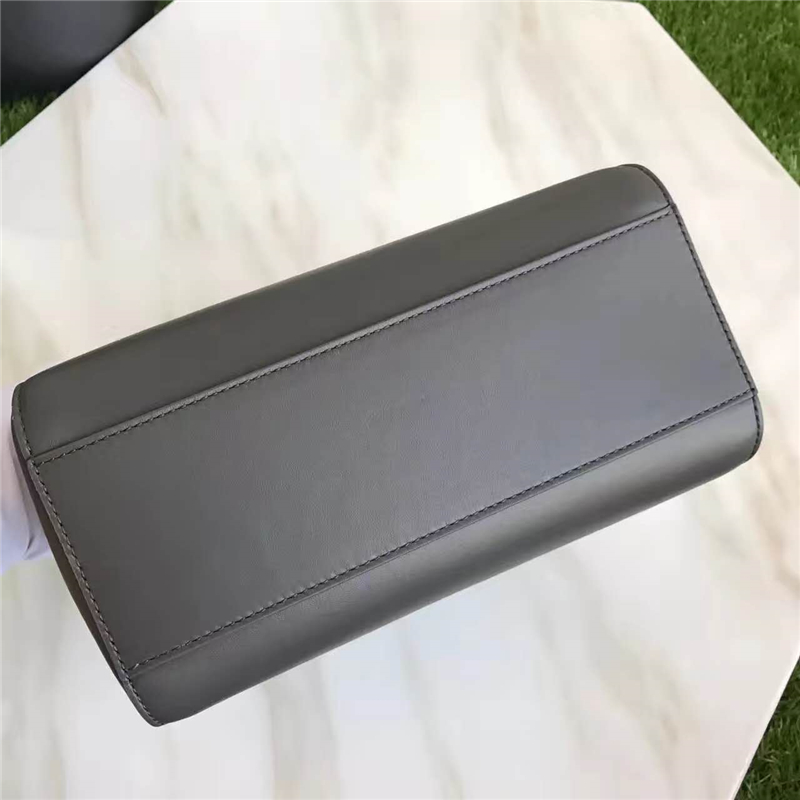 2590 FENDI 芬迪 拼色軟羊革 手提包 兩個內袋 金屬配件 灰色