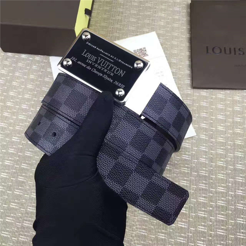 M9677V LV皮帶 全新版本 腰帶采用雙面設計 路易威登品牌標識