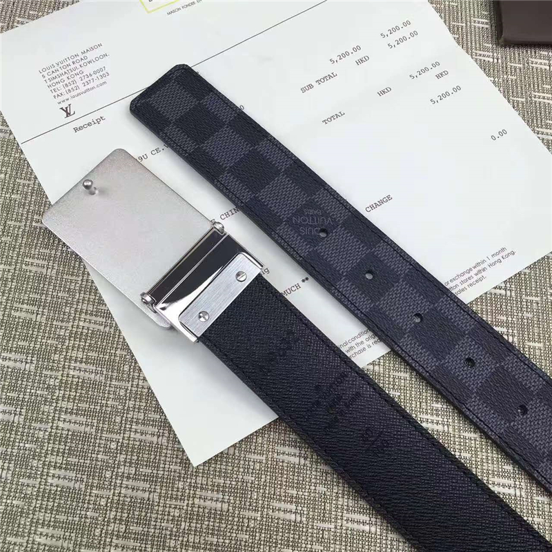 M9677V LV皮帶 全新版本 腰帶采用雙面設計 路易威登品牌標識