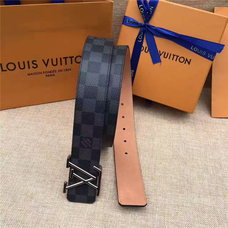 Louis vuitton 路易威登 皮帶 海外原單貨 手工縫線