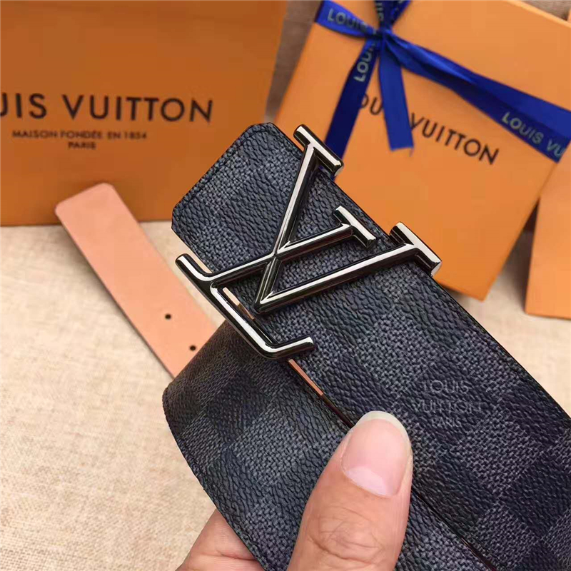 Louis vuitton 路易威登 皮帶 海外原單貨 手工縫線