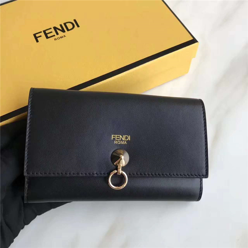 Fendi 芬迪 0383 2017年最新設計柔軟平紋小牛皮中夾 金屬環 黑色