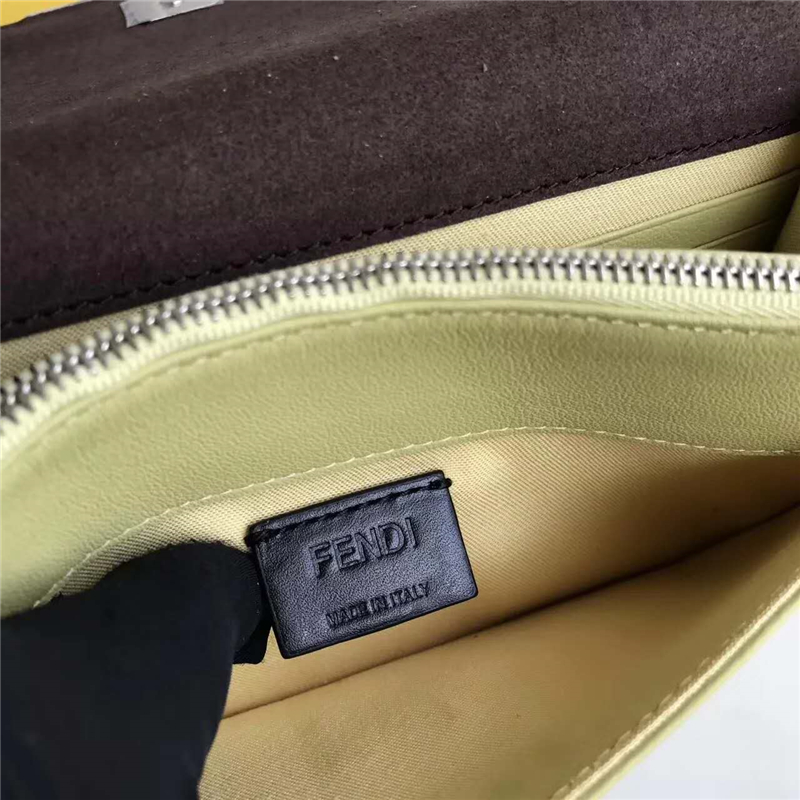 2346-A Fendi 2017新款 ROUND EYES主題 圓眼 精致小牛皮 鏈條包斜挎包 淺綠色