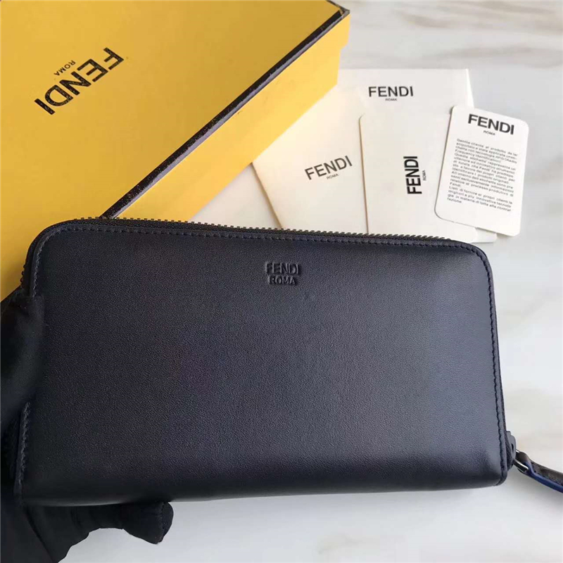 FENDI 芬迪 2017新款 face浮雕同色貼花 三面拉鏈皮夾 啞光黑