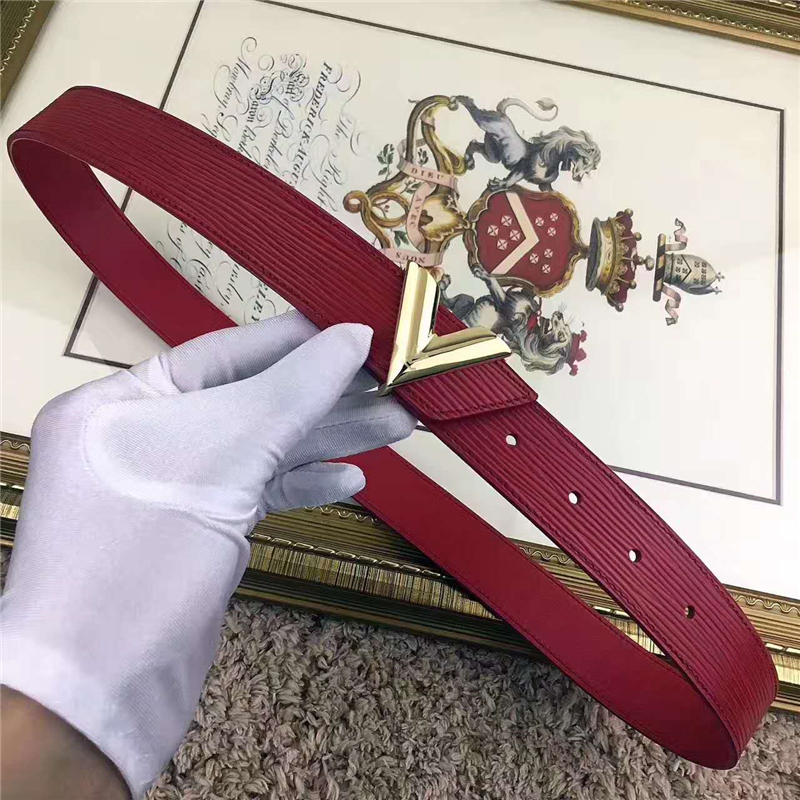 LV 路易威登 獨(dú)家新品 Epi小牛皮材質(zhì) 經(jīng)典設(shè)計(jì) 酒紅色