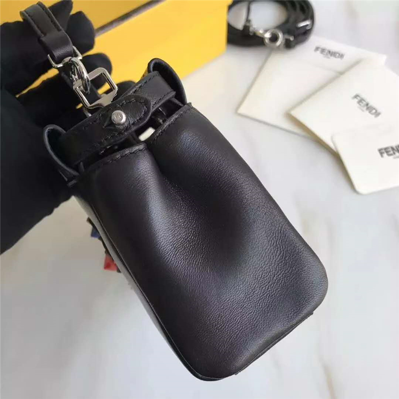 FENDI 芬迪新款 時裝秀羊皮MICRO PEEKABOO 太陽花花朵小貓包 黑色彩花