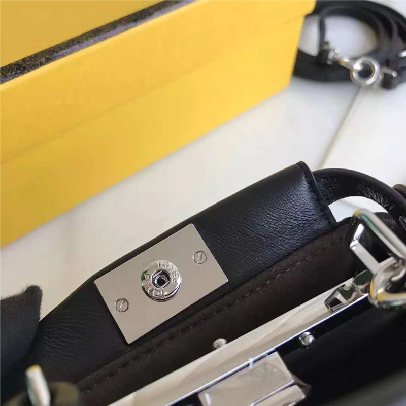 FENDI 芬迪新款 時裝秀羊皮MICRO PEEKABOO 太陽花花朵小貓包 黑色彩花