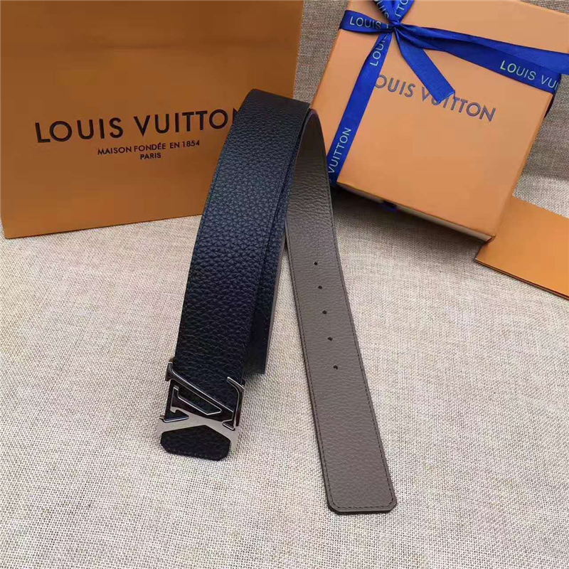 LV皮帶 原單品質 專柜新包裝 進口牛皮 手工縫線 雙面可用 灰色