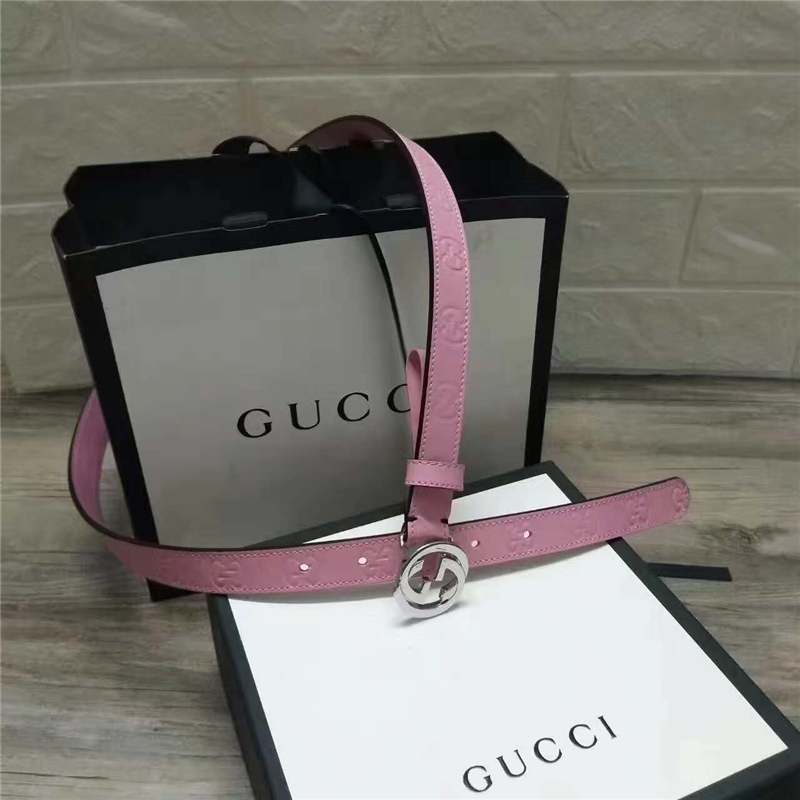 Gucci 新款 進口原版小牛皮壓花 女士腰帶 雙G扣頭 雙面可用 粉色銀扣
