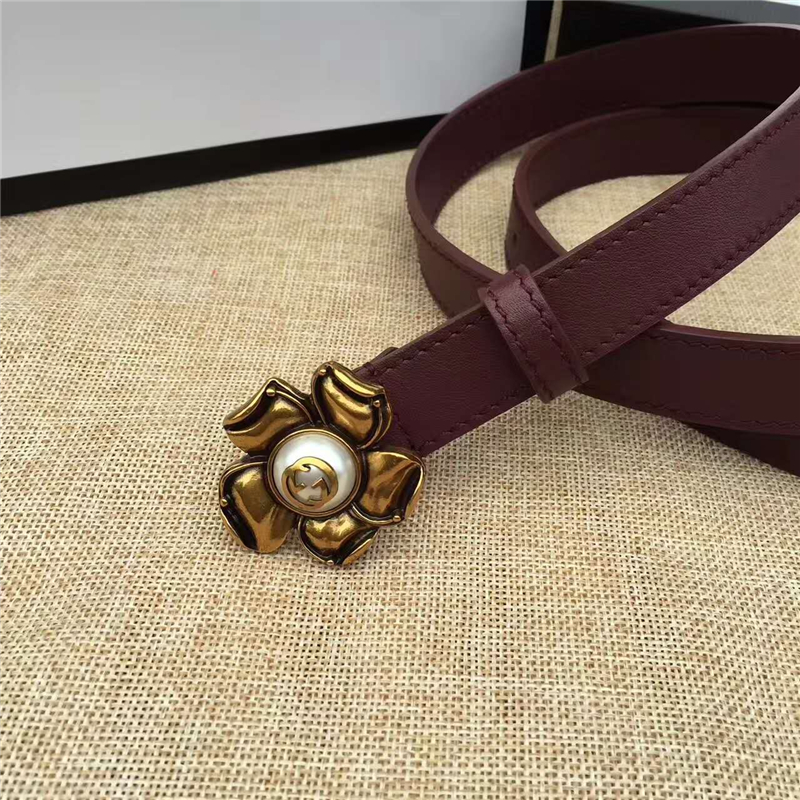 Gucci 新款 原版牛皮 山茶花中間鑲珍珠雙G 女士腰帶 棕紅色