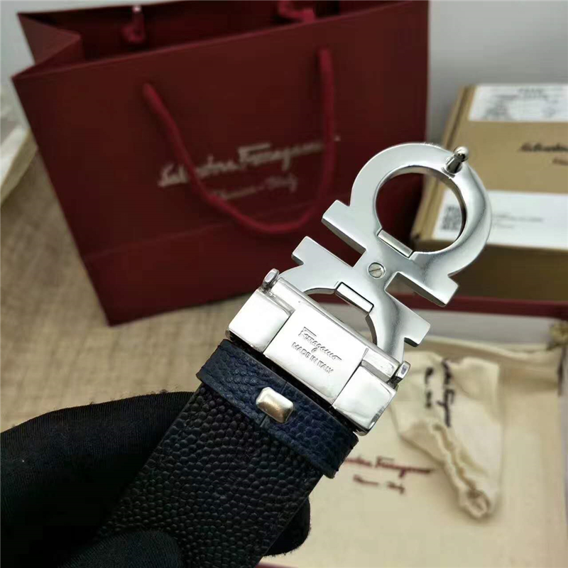 Salvatore Ferragamo 菲拉格慕 Ferragmo正品同款 高端定制 進口雙面 時尚休閑皮帶 藍色漸變扣