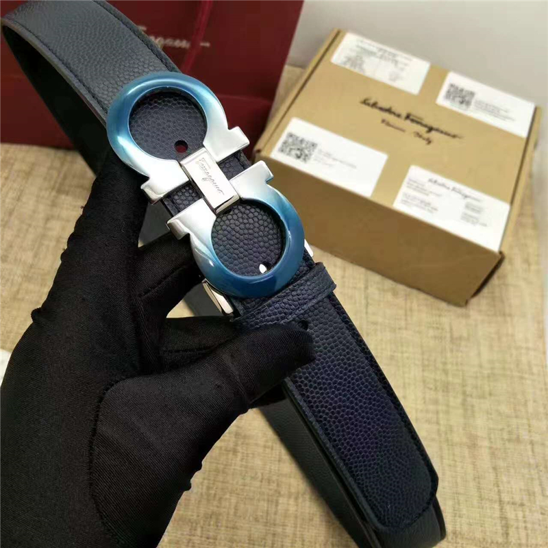 Salvatore Ferragamo 菲拉格慕 Ferragmo正品同款 高端定制 進口雙面 時尚休閑皮帶 藍色漸變扣