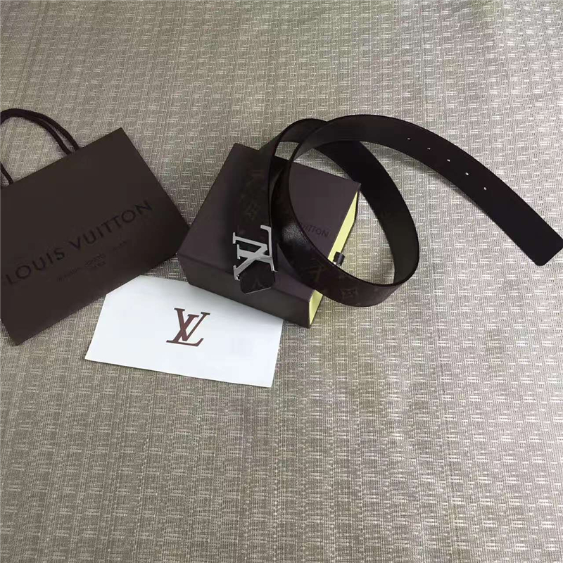 LV路易威登 皮帶 海外原單品質(zhì) 專柜新包裝 進(jìn)口皮 手工縫線 啡色銀扣