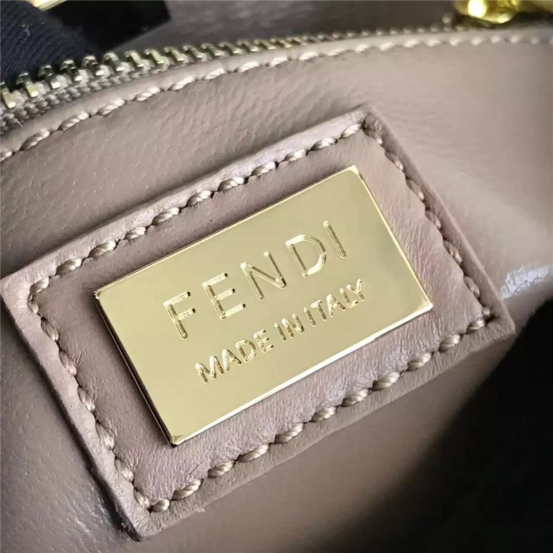 2590 FENDI 芬迪 軟羊皮革手提包 兩個內袋 金屬配件 裸粉