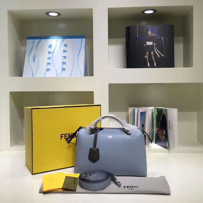 149S FENDI 芬迪 2017新款 柔軟小牛皮 拼色波士頓手提包挎包 灰藍拼黑