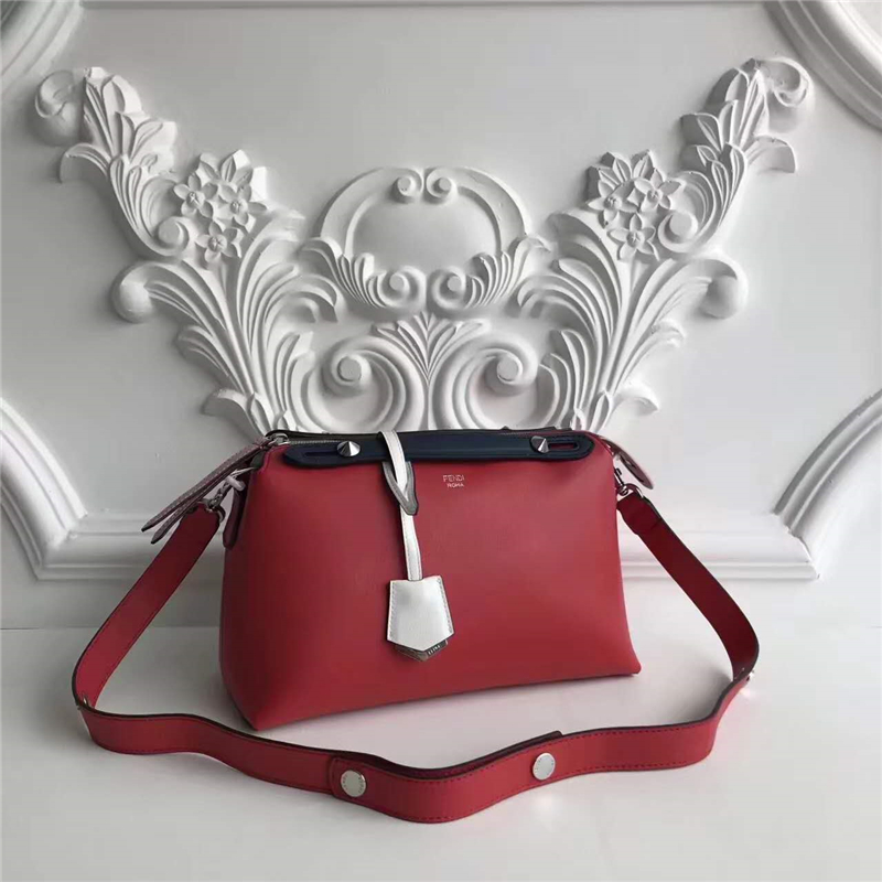 149S FENDI 芬迪 2017新款 柔軟小牛皮 拼色波士頓手提包挎包 紅拼白