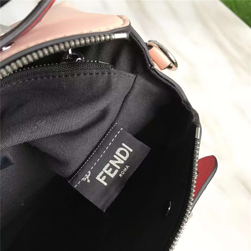 149S FENDI 芬迪 2017新款 柔軟小牛皮 拼色波士頓手提包挎包 裸粉拼灰