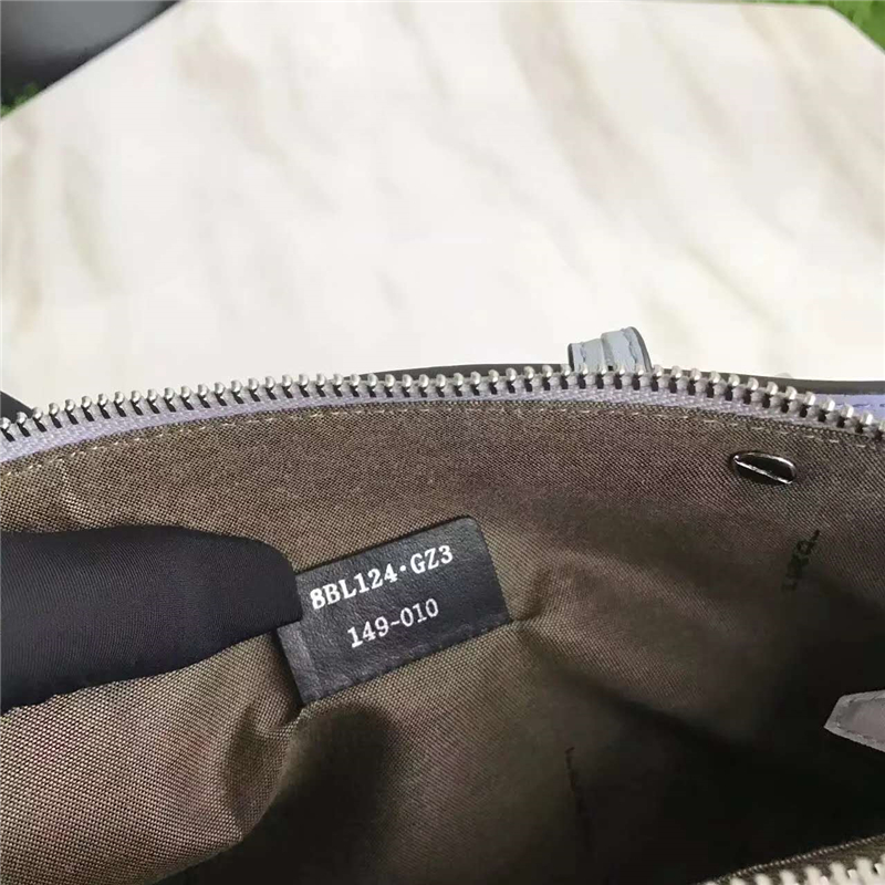 149S FENDI 芬迪 2017新款 柔軟小牛皮 拼色波士頓手提包挎包 檸檬黃拼白