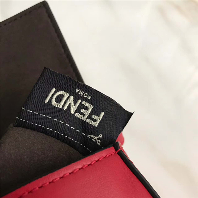 8765B FENDI 芬迪 時裝秀DOUBLE MICRO BAGUETTE 眼睛圖案 鏈條包 紅色