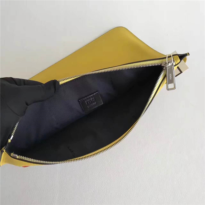 666 FENDI 芬迪 字母字樣 小牛皮 薄款手拿包 黃色