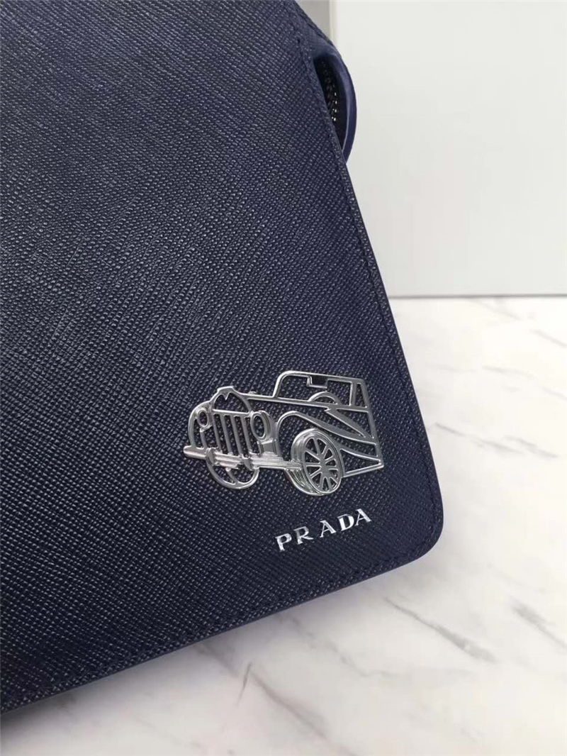 2VF056 Prada普拉達 新款車仔 原廠皮 男士 手拿包 深藍色