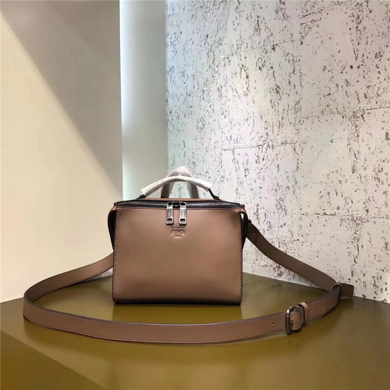 6238 FENDI 芬迪 長方形 小牛皮 男士 手提斜跨包 啡色