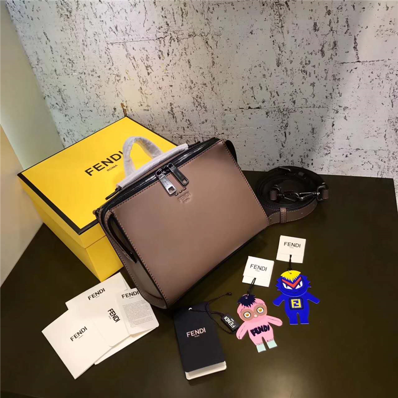 6238 FENDI 芬迪 長方形 小牛皮 男士 手提斜跨包 啡色
