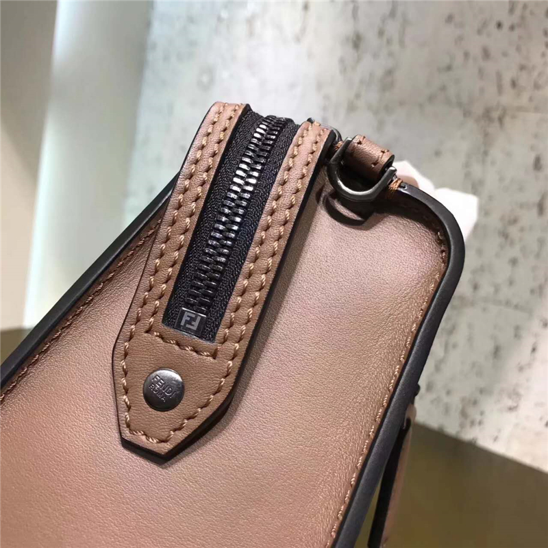 6238 FENDI 芬迪 長方形 小牛皮 男士 手提斜跨包 啡色