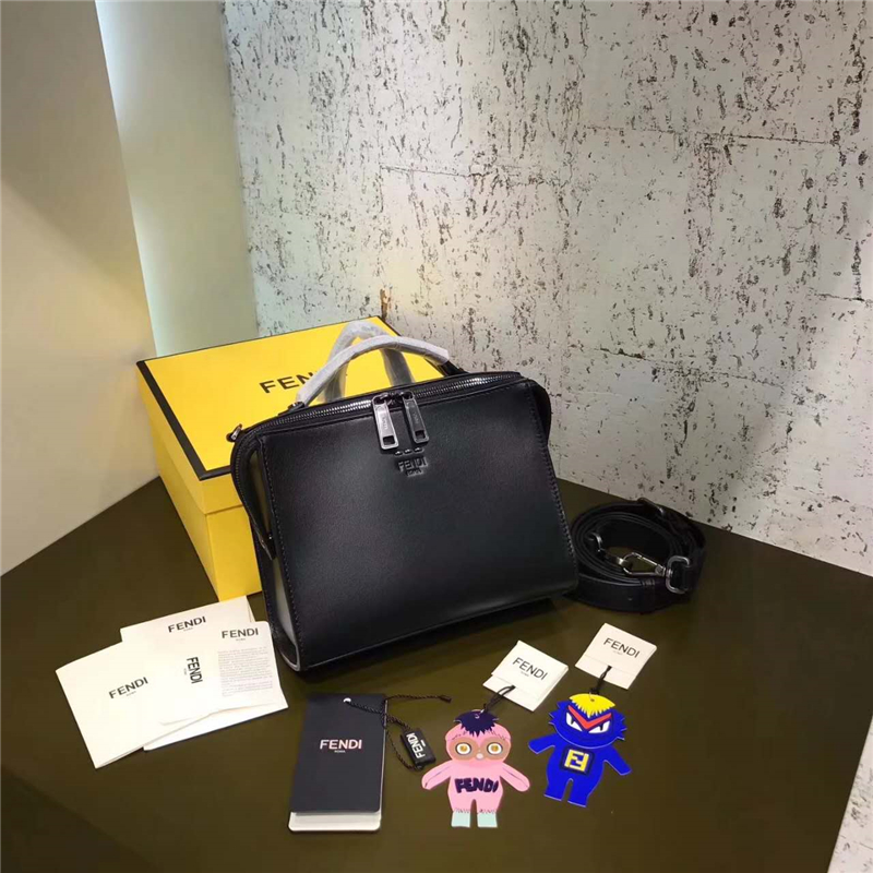 6238 FENDI 芬迪 長方形 小牛皮 男士 手提斜跨包 黑色