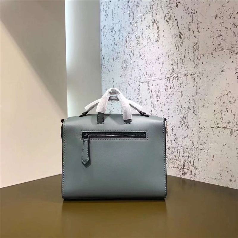 6238 FENDI 芬迪 長方形 小牛皮 男士 手提斜跨包 藍灰色