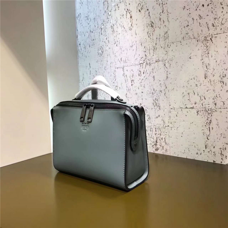 6238 FENDI 芬迪 長方形 小牛皮 男士 手提斜跨包 藍灰色