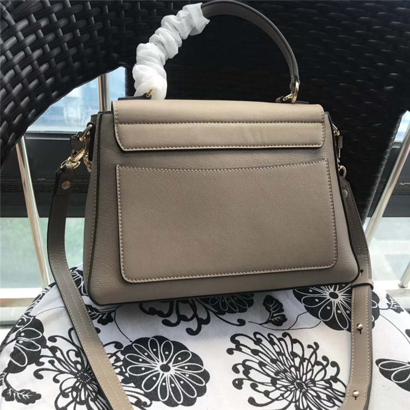 Chloé 珂洛伊 Faye Day 定制肩帶 小號(hào) 圓環(huán)鏈條 單肩斜挎包 卡其色