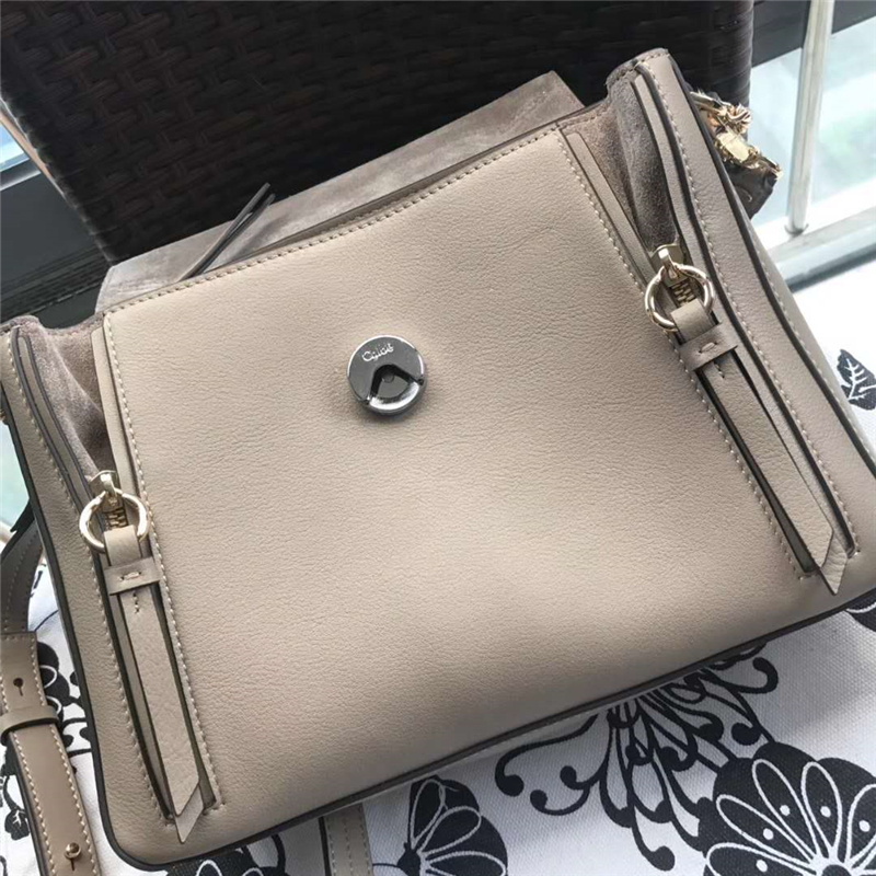 Chloé 珂洛伊 Faye Day 定制肩帶 小號 圓環鏈條 單肩斜挎包 淺灰色