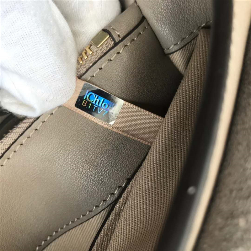 Chloé 珂洛伊 Faye Day 定制肩帶 小號 圓環鏈條 單肩斜挎包 淺灰色