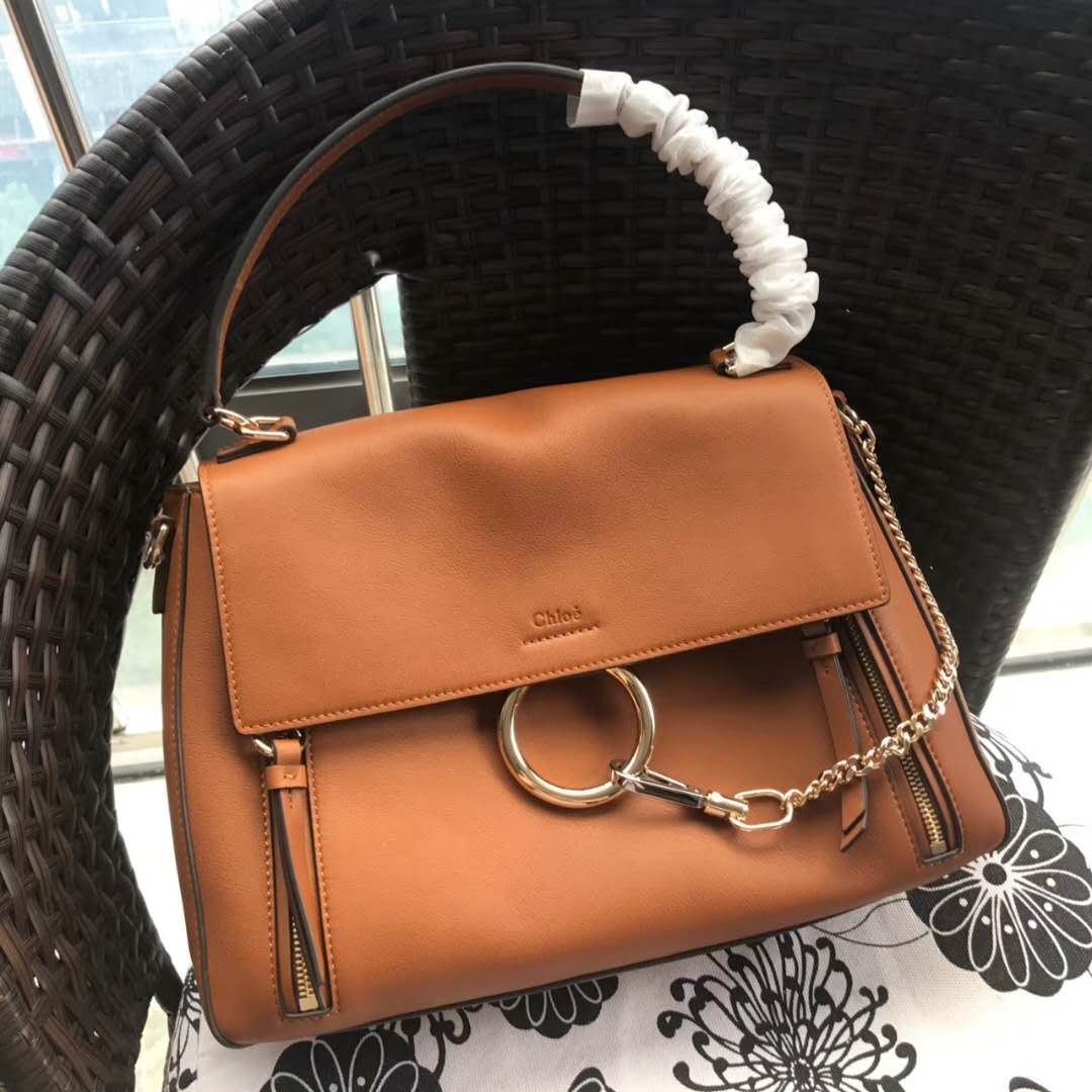 Chloé 珂洛伊 Faye Day 定制肩帶 大號 圓環鏈條 單肩斜挎包 駝色