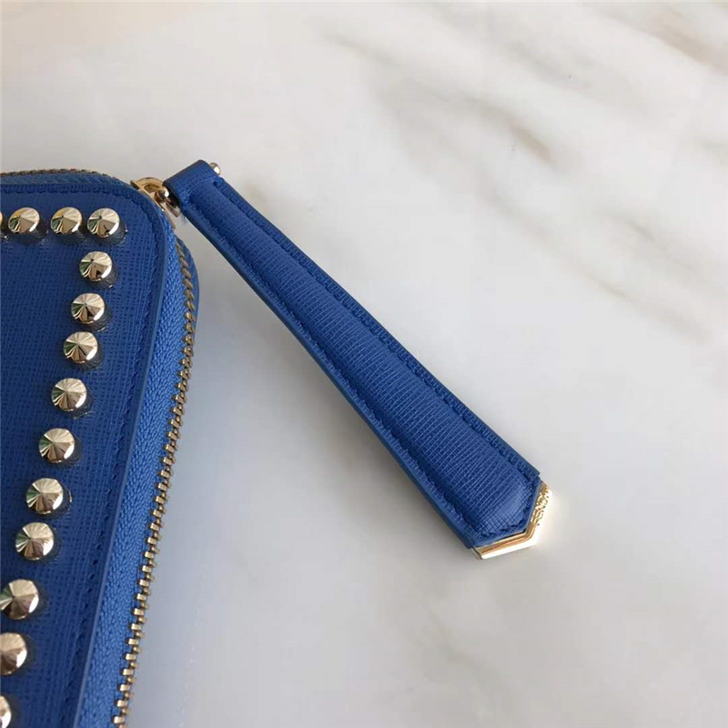 FENDI 0363克公仔 芬迪手拿包 老佛爺造型 芬迪錢包 藍色