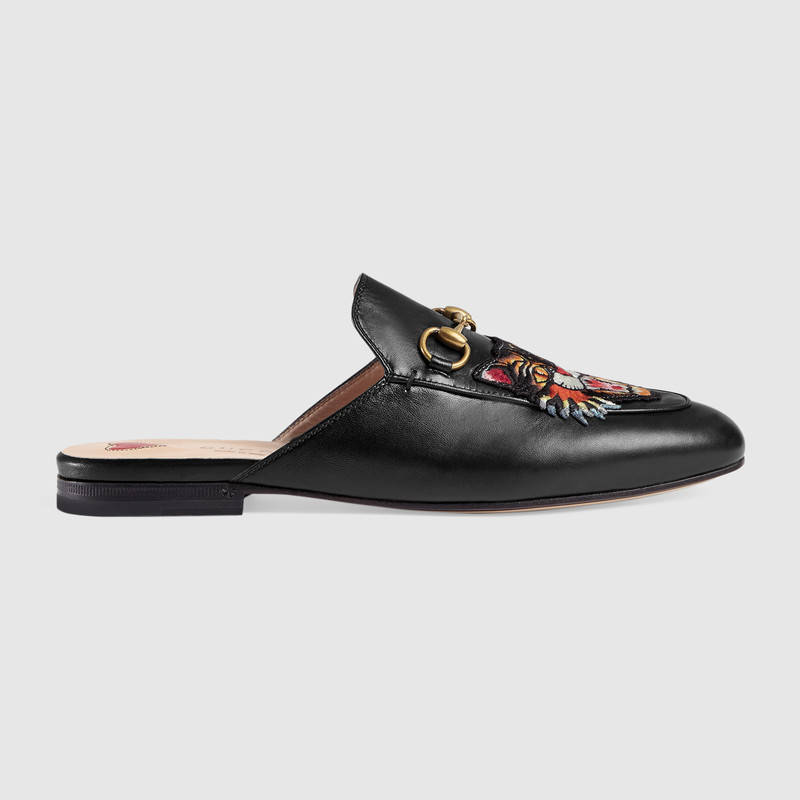 481180 Princetown系列 氣場貓貼花 馬銜扣 皮革拖鞋 黑色