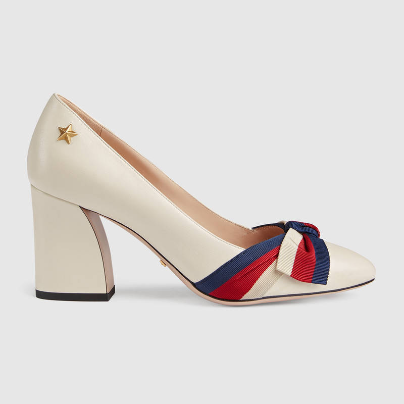 497872 GUCCI 鉚釘 羅緞織帶 皮革 尖頭淺口鞋 白色