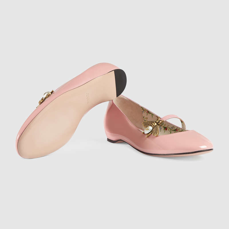 475832 GUCCI 蜜蜂裝飾 漆皮 芭蕾舞鞋 粉色