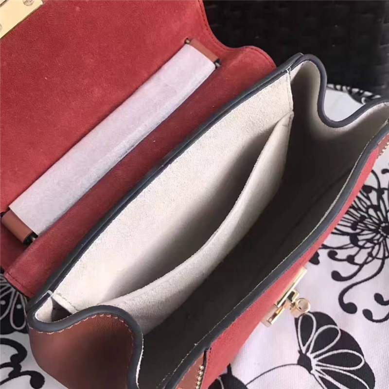 Chloe 蔻依 新款 小牛皮 磨砂拼小釘 小豬包 鏈條斜跨包 磚紅色