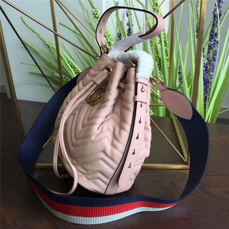 476674 GG Marmont絎縫真皮水桶包 Gucci水桶包 Gucci女包 淺粉色