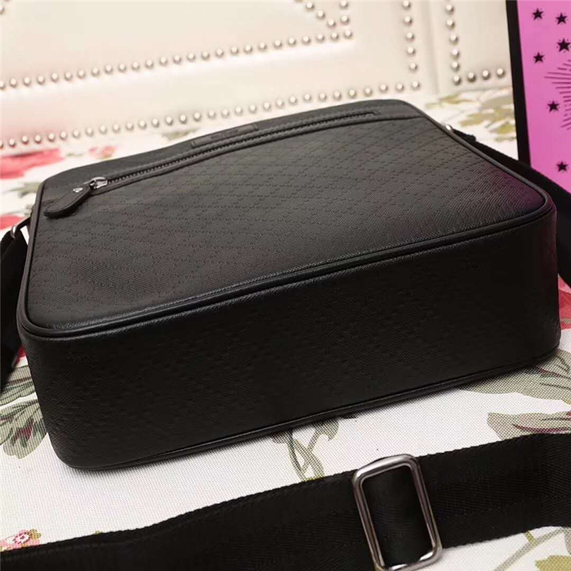 201448 Gucci 新款 菱形格紋 奢華真皮男包 單肩斜挎包 黑色